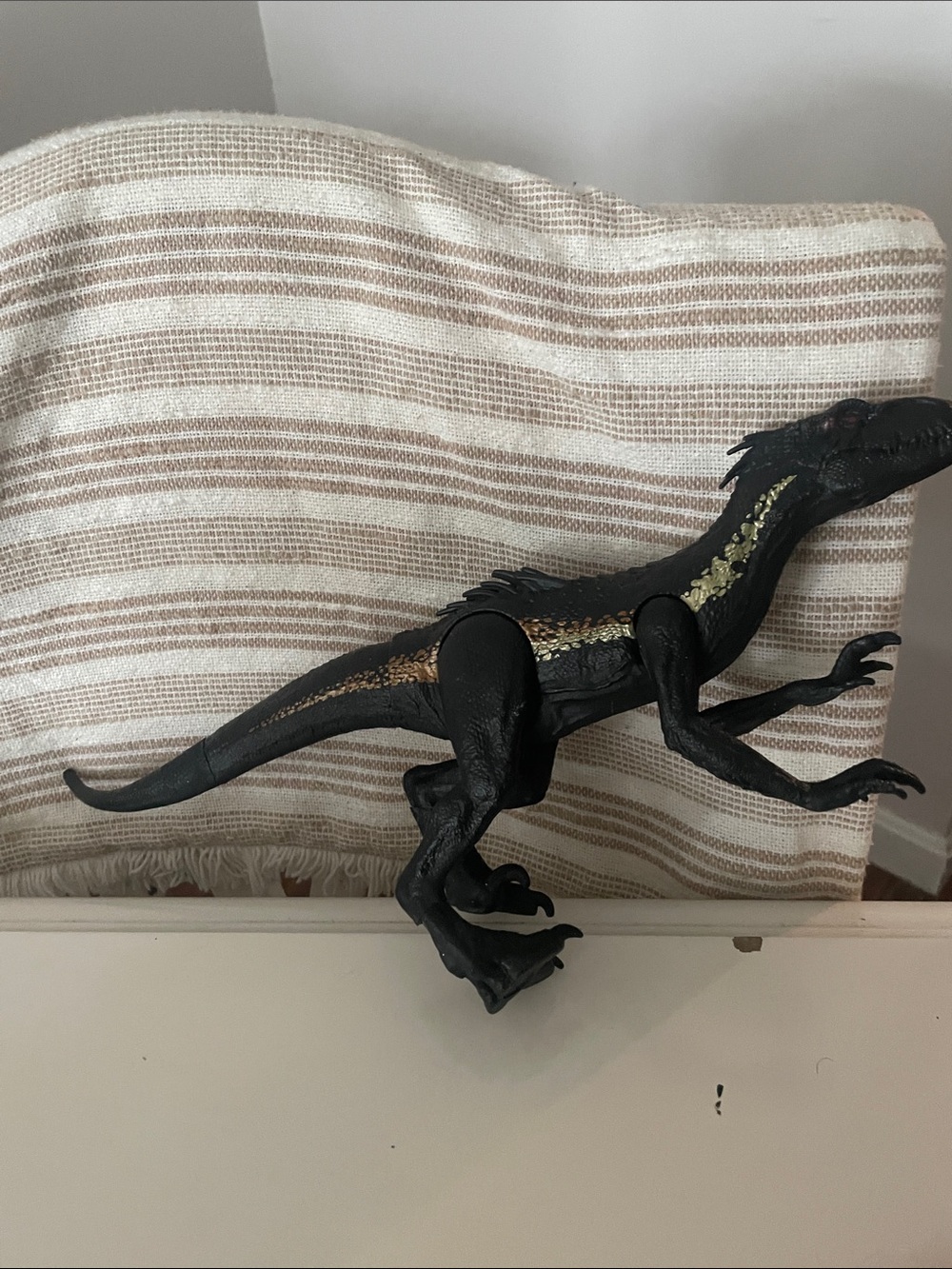 Black and Gold Dinosaur Action Figure - Kids Play Jurassic park Dino
